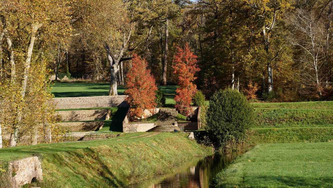Chateau De La Riviere Pontgouin Luaran gambar